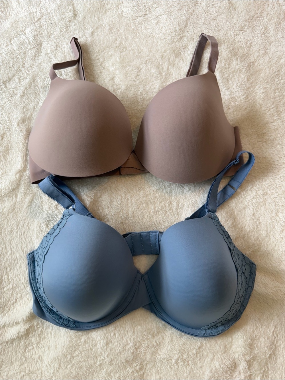 Maidenform Smooth Moulded Bra Duo in Taupe and Slate Blue